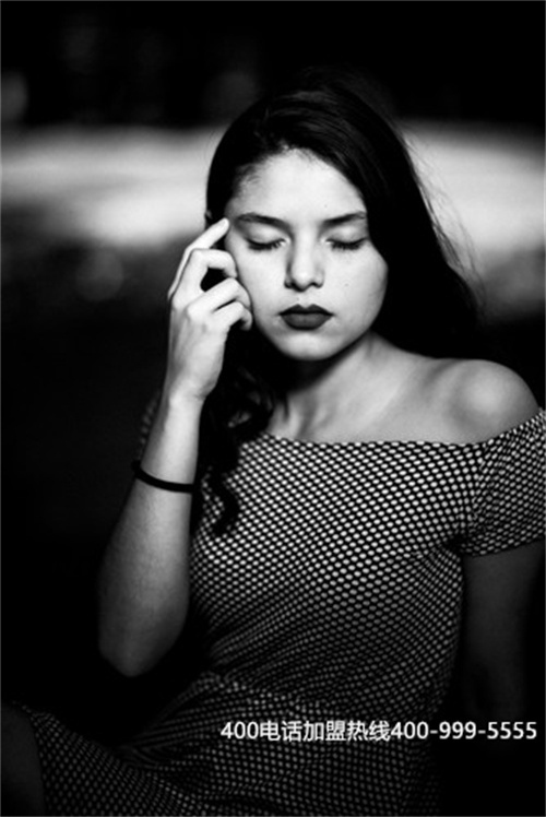 (400電話(huà)辦理網(wǎng))(服務(wù)客戶(hù)怎么做會(huì)更好,400電話(huà)申請(qǐng)幫你解決)