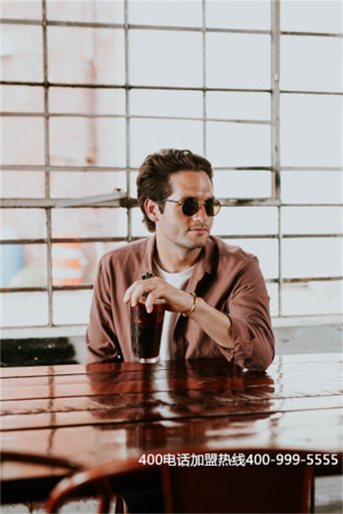 (400電話業務的服務機構)(找靠譜的400電話辦理代理商 辦理放心日后功能升級更省心)